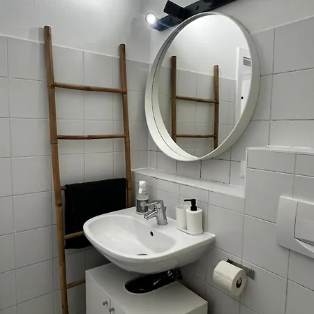 Innercity Pearl Apartment